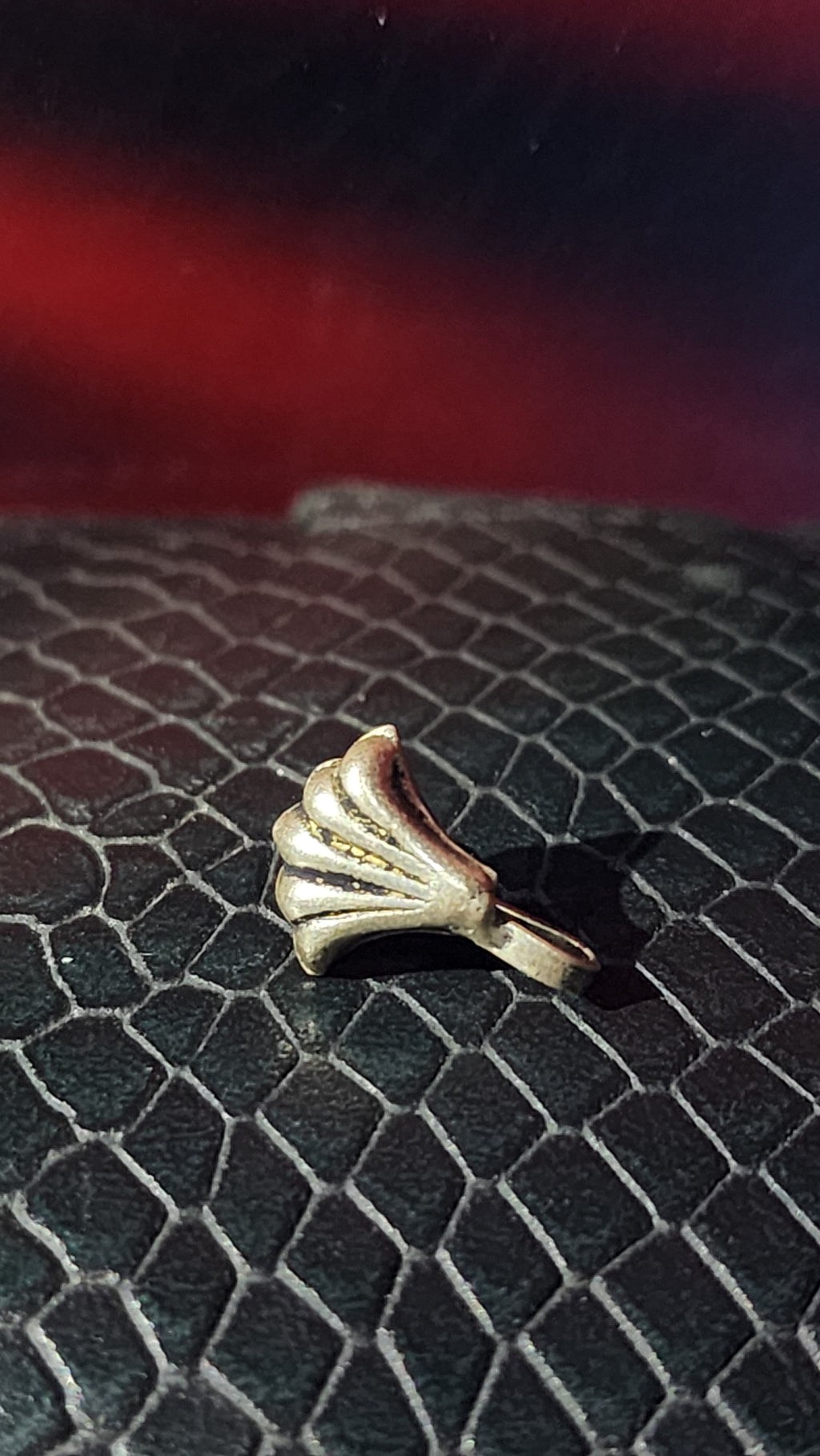 NOSE STUD