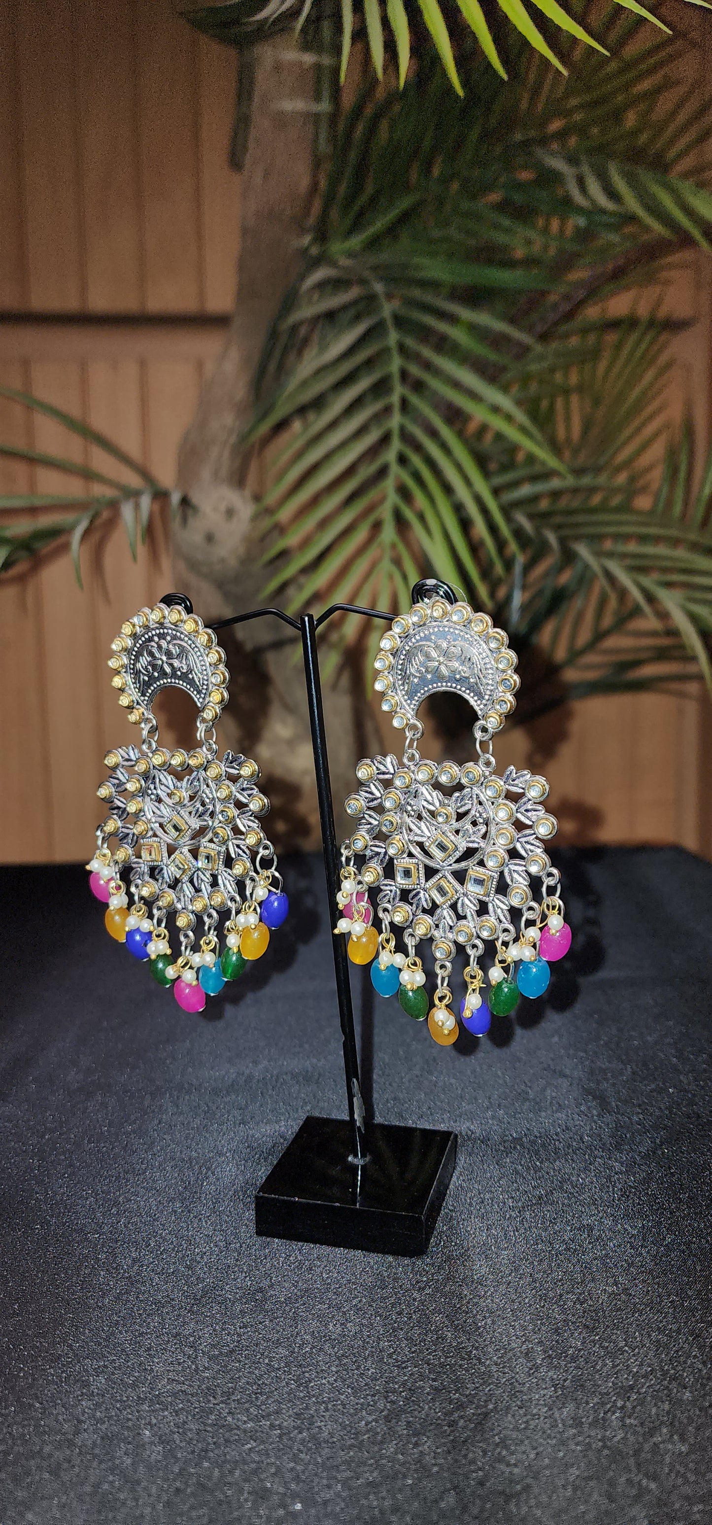 MULTI COLOUR STONE EAR RINGS