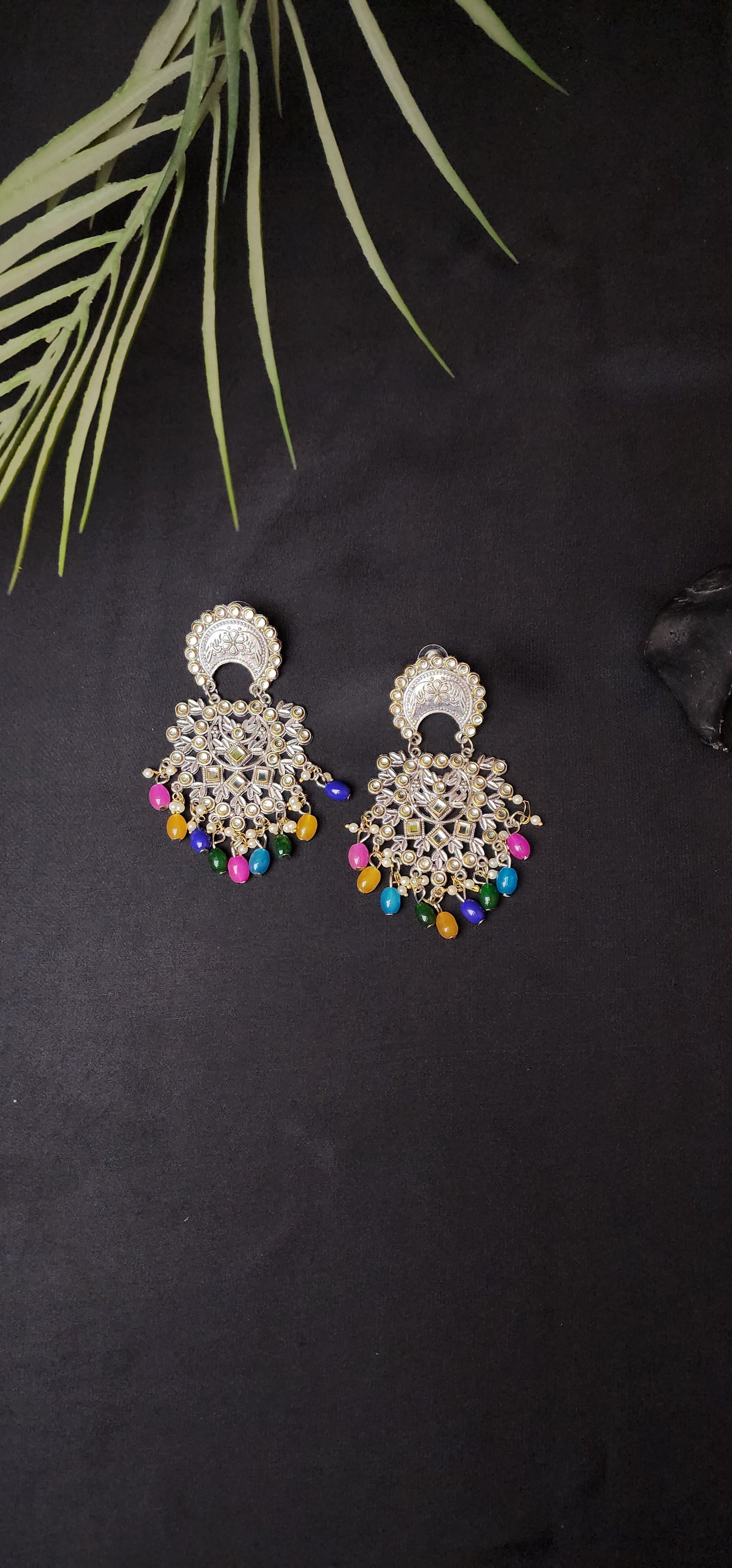 MULTI COLOUR STONE EAR RINGS