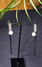 STONE CHAIN PEARL EARRRINGS