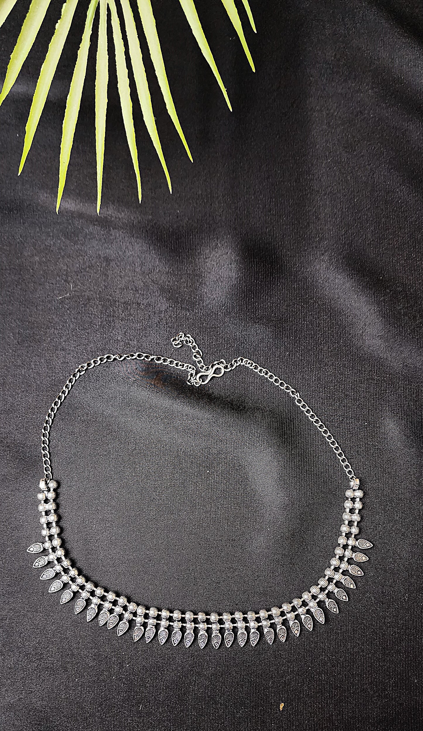 Oxidized Neck Kanthi