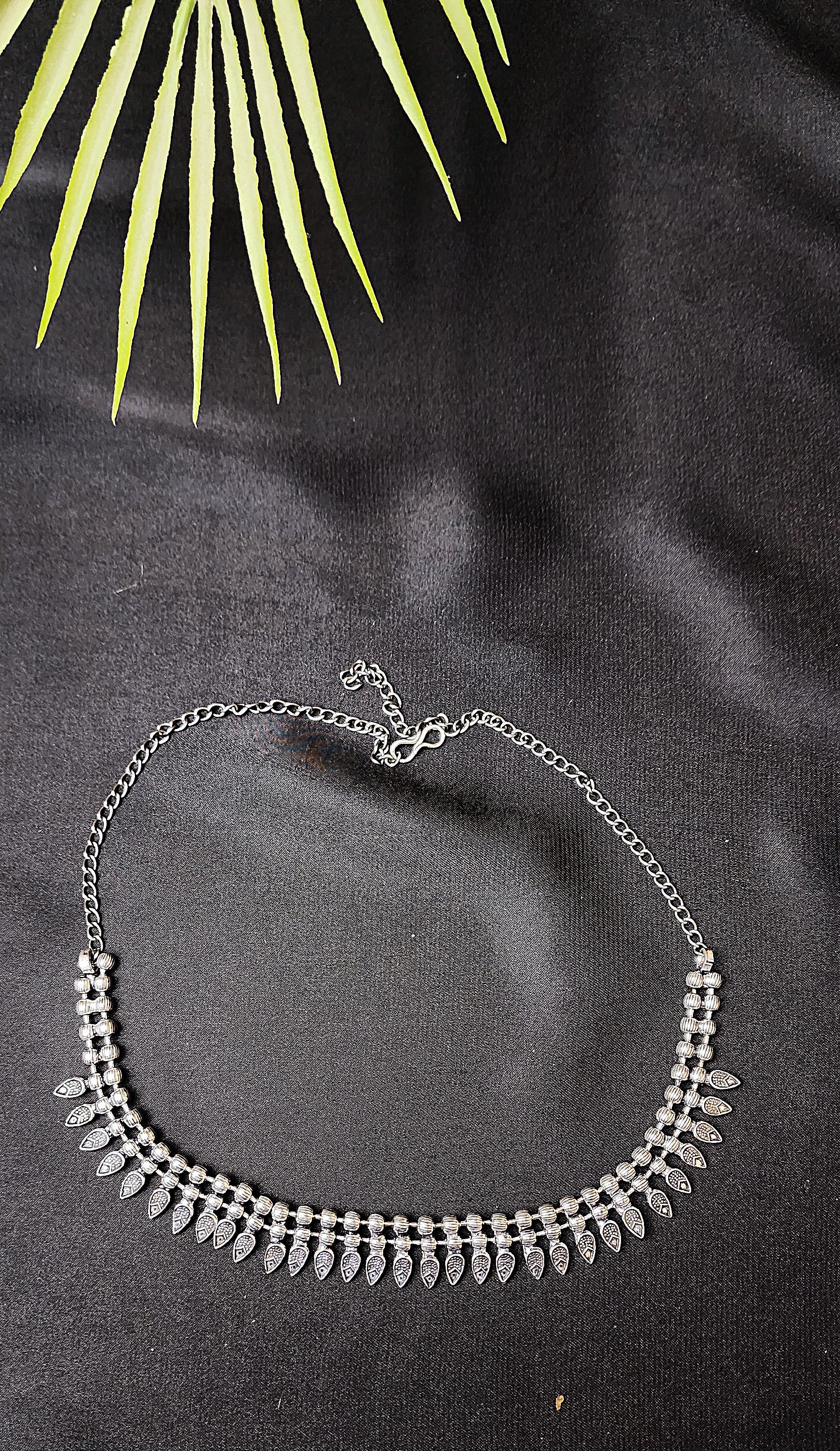 Oxidized Neck Kanthi