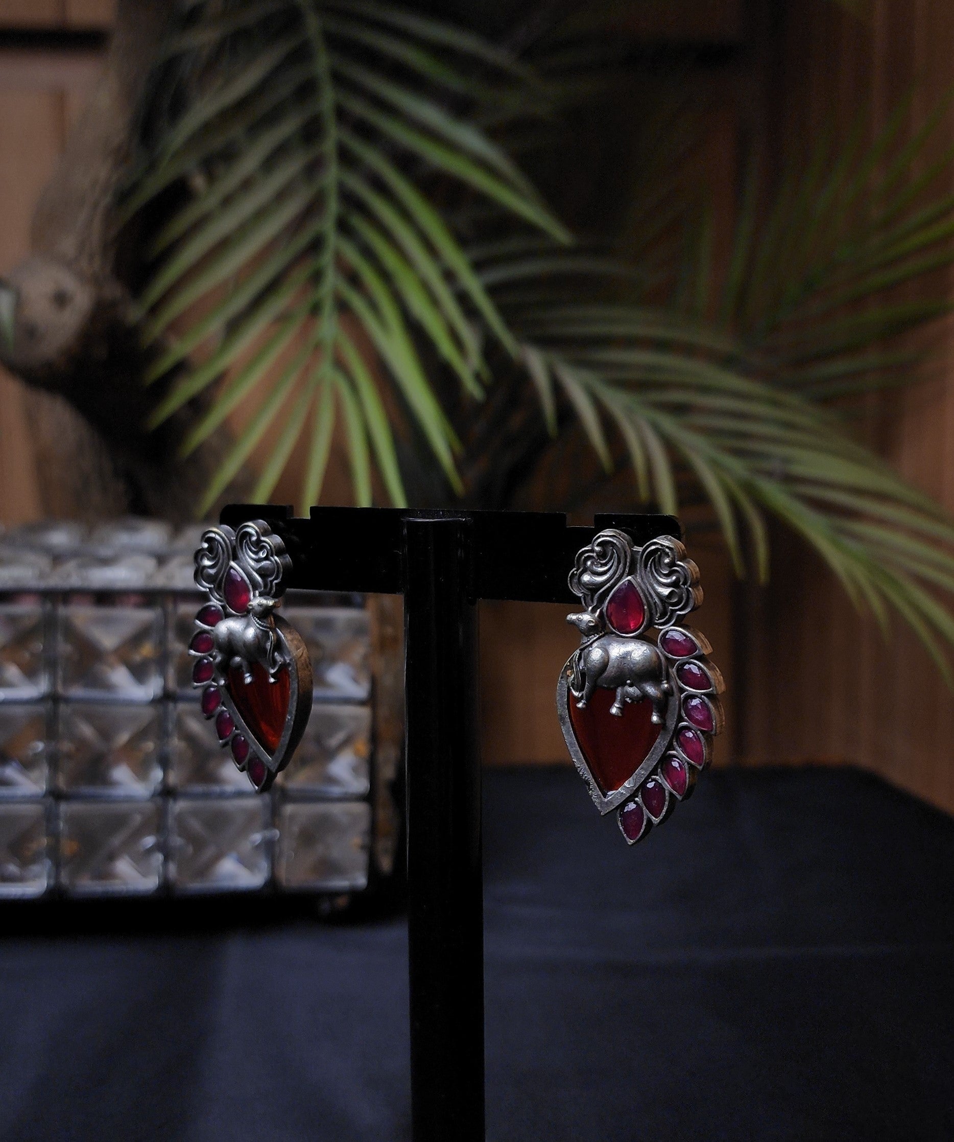 ❤️🐘 Red Elephant Heart Stone Earrings
