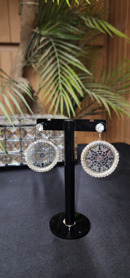 Round Zircon Earrings