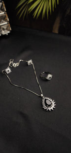 Black stone Inside Silver Zircon Outside Pendant Set with 2 Earrings