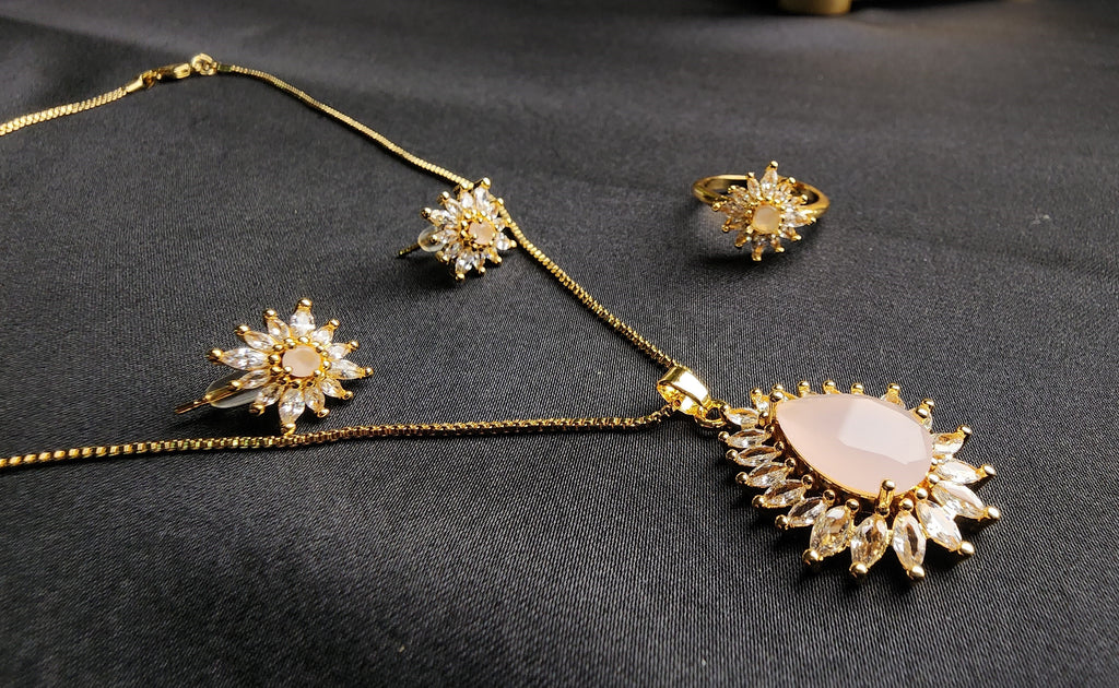 Pink Stone Big & Side Champagne Stone Outside 3-Piece Pendant Set