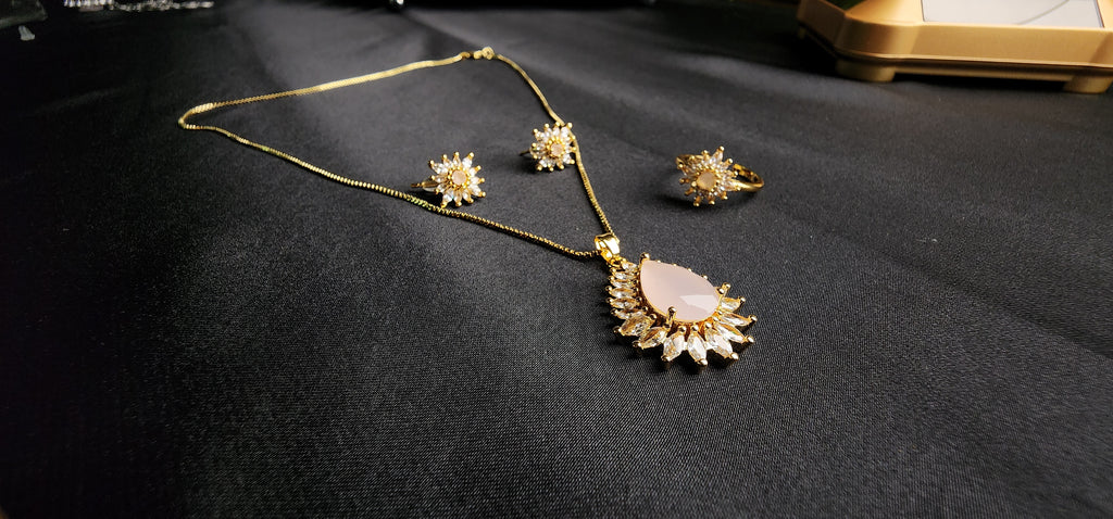 Pink Stone Big & Side Champagne Stone Outside 3-Piece Pendant Set