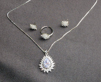 Elegant Pendant Set