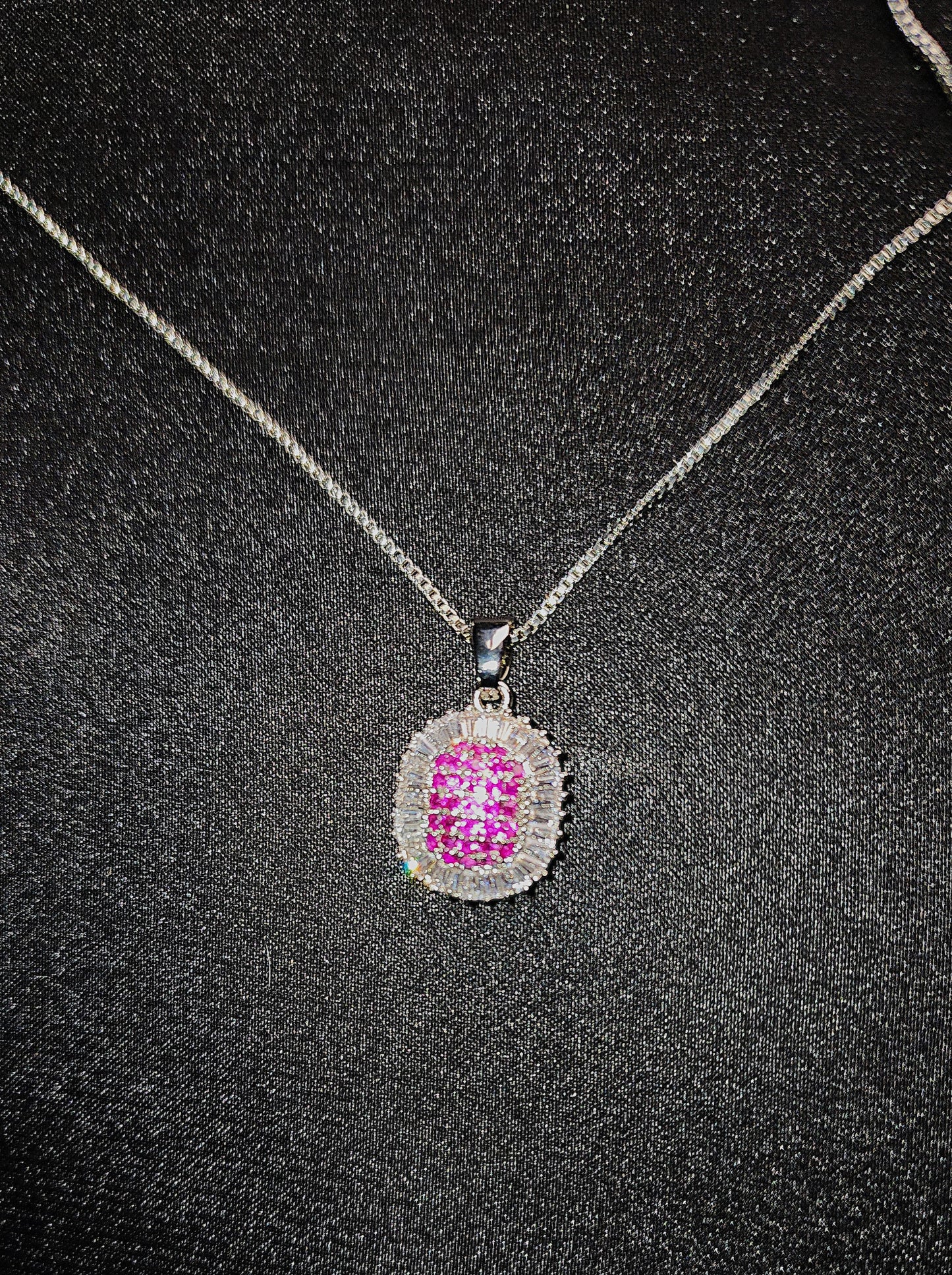 Full Stone Pendant Set