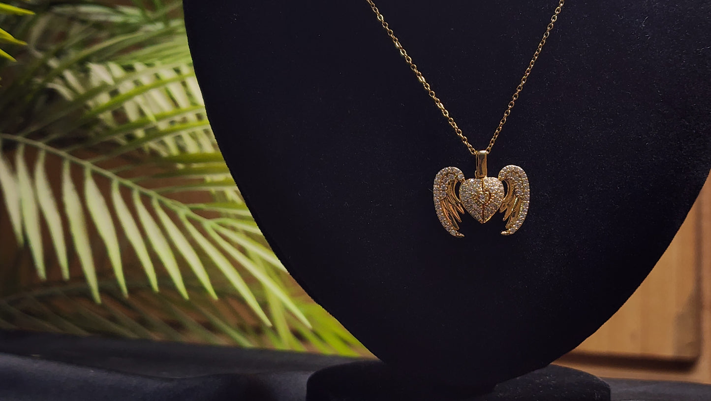 ❤️Open & Close Heart Locket❤️