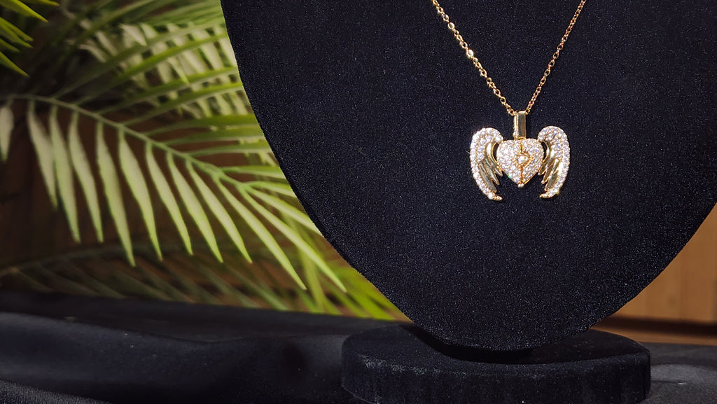 ❤️Open & Close Heart Locket❤️