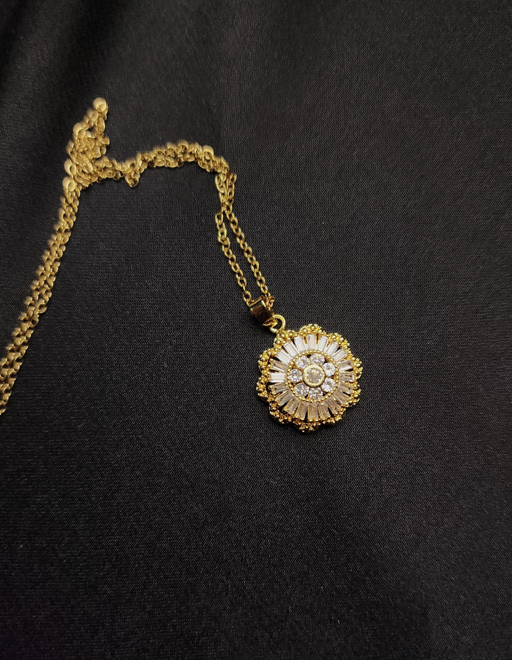 Revolving Locket