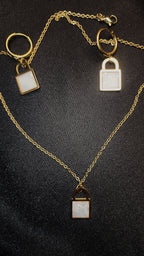 💎 Beautiful White Stone Locket Sets