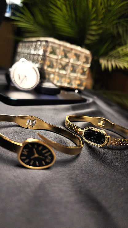 ⌚ Clock Style Bracelet