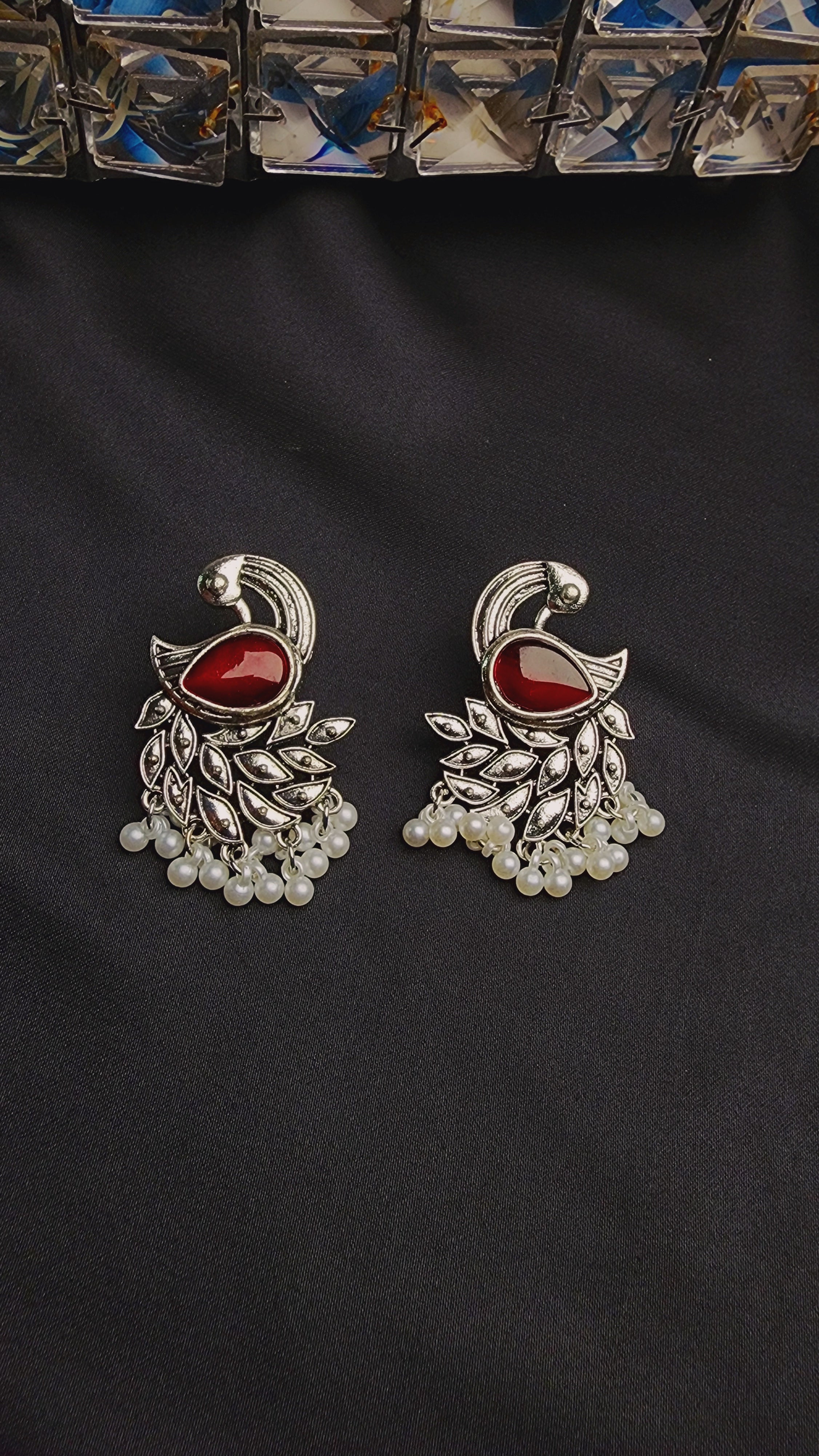 OXIDIZED PEACOCK MULTI POLKI AND PEARL