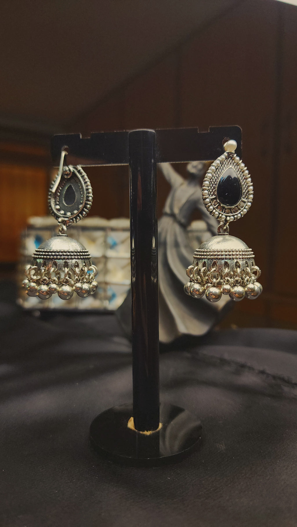 SILVER OXIDIZED JHUMKA