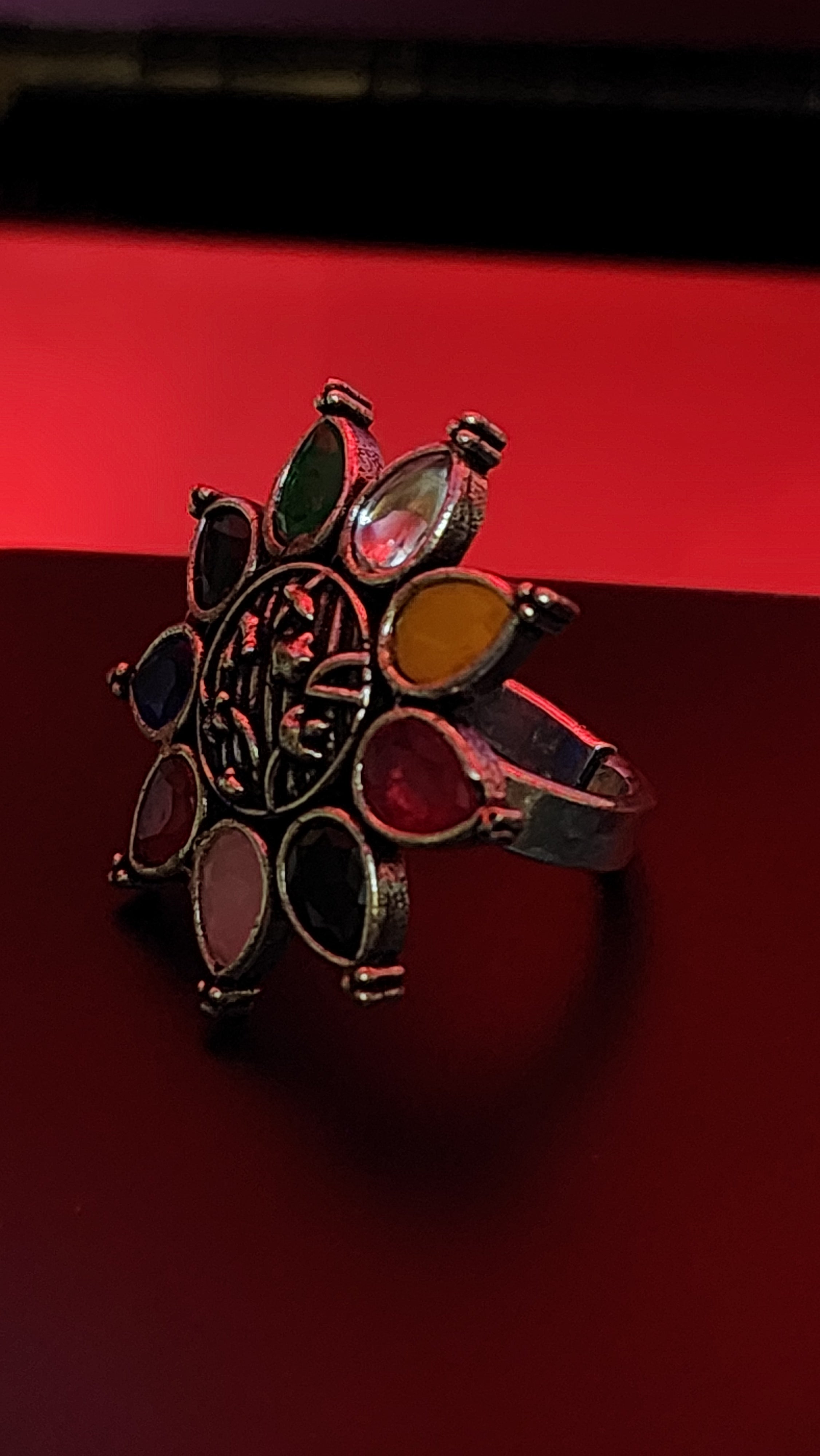 Rainbow Ring, a pop of color for every moOD