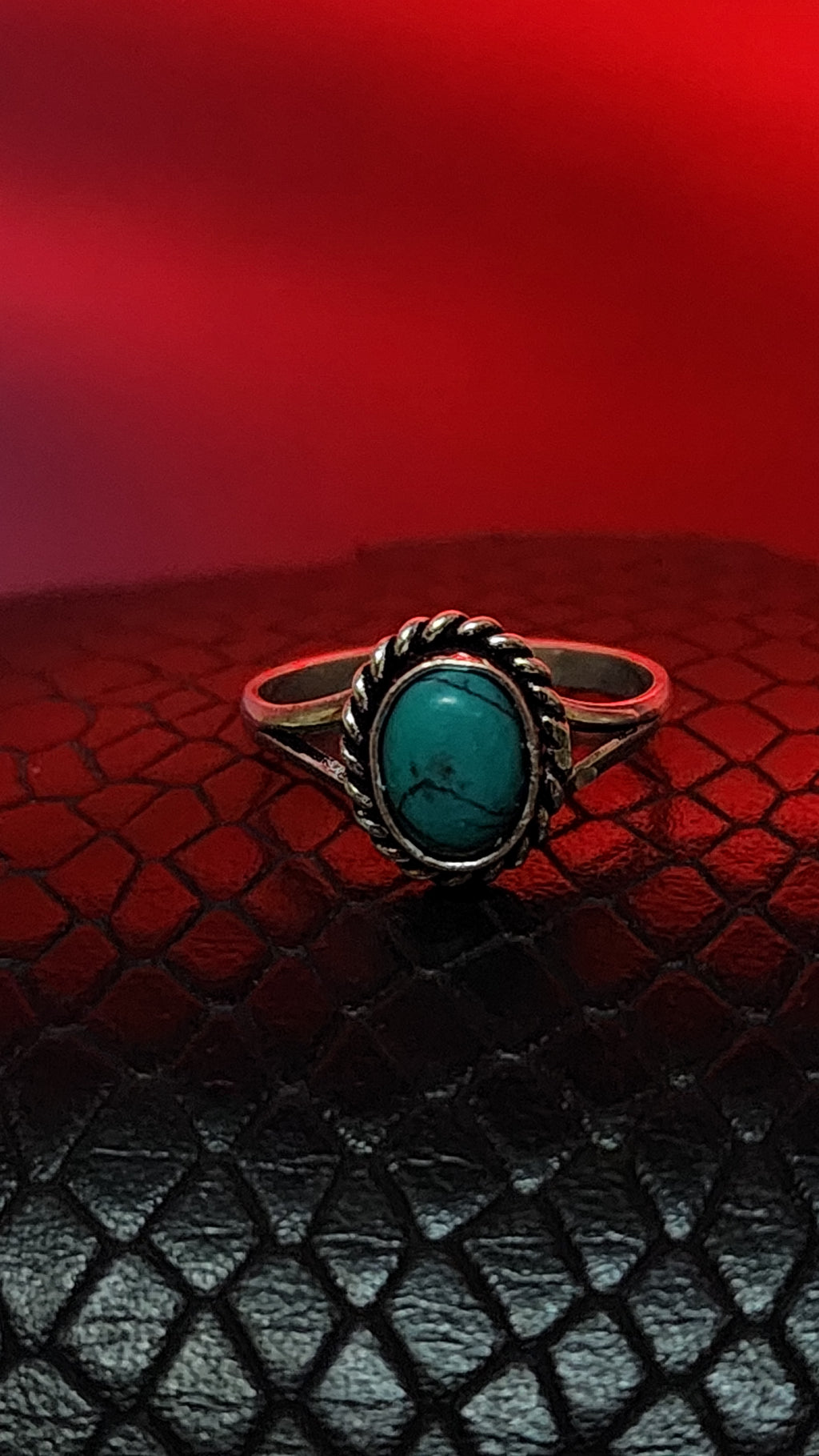 Stunning Turquoise Ring