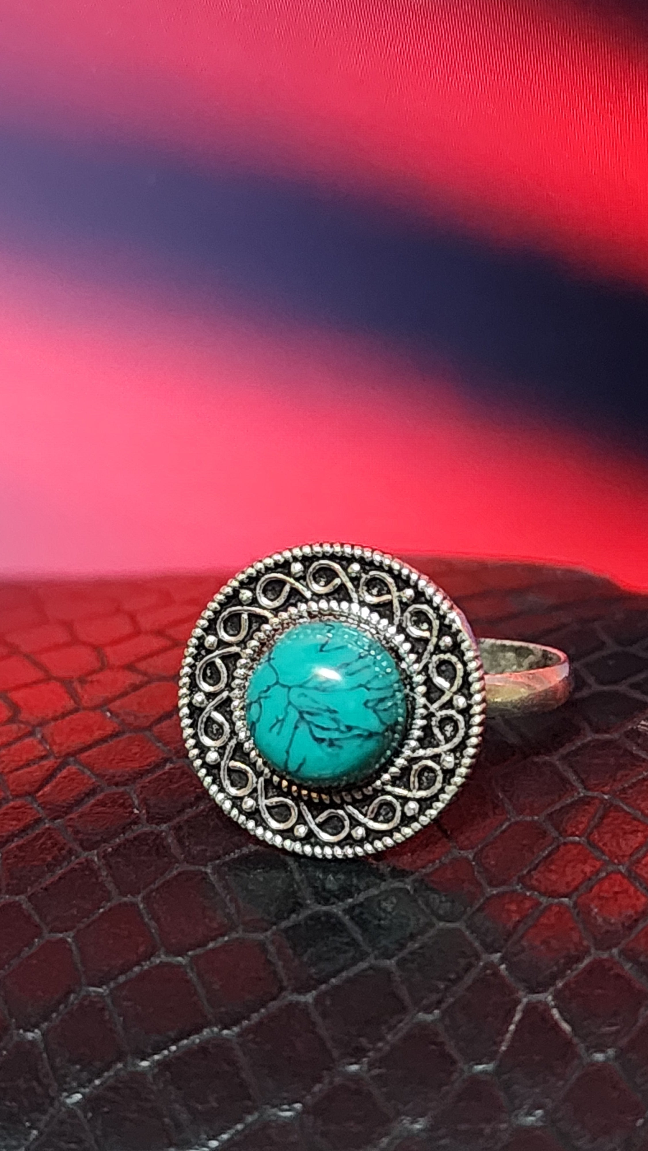 Delicate Beauty FEROZA RING