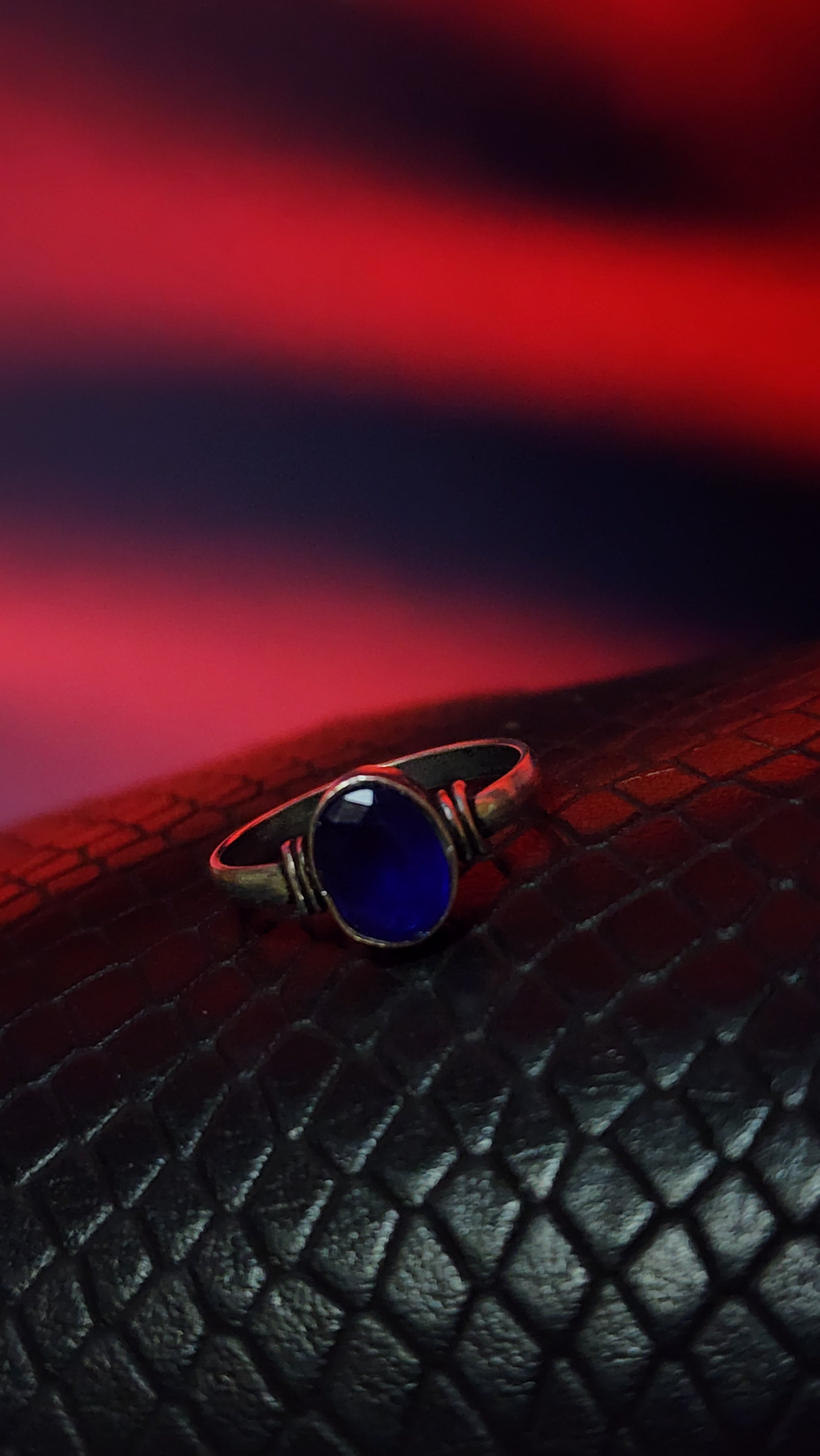 💎 Elegant Stone Ring