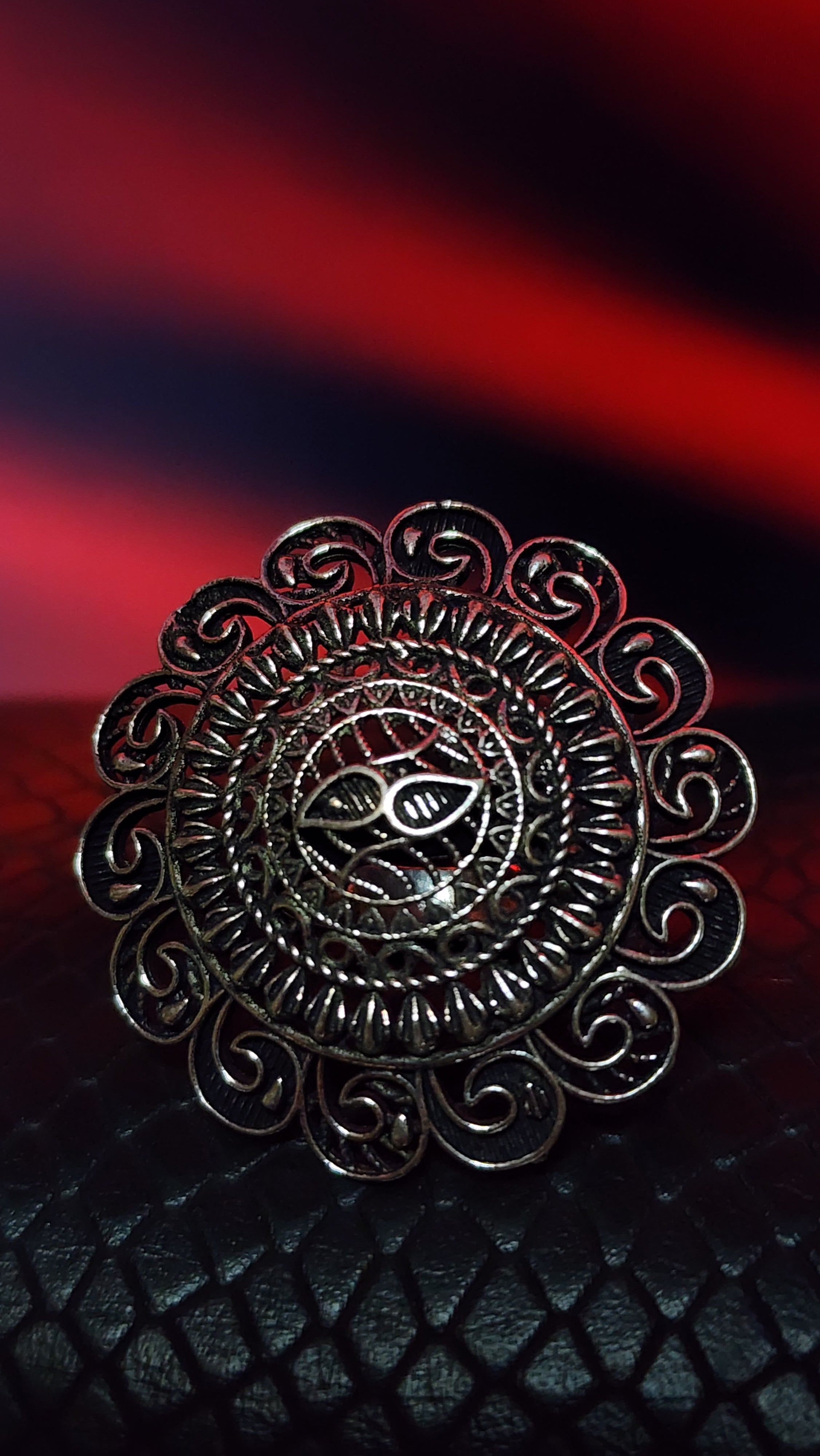 ORNATE SILVER RING