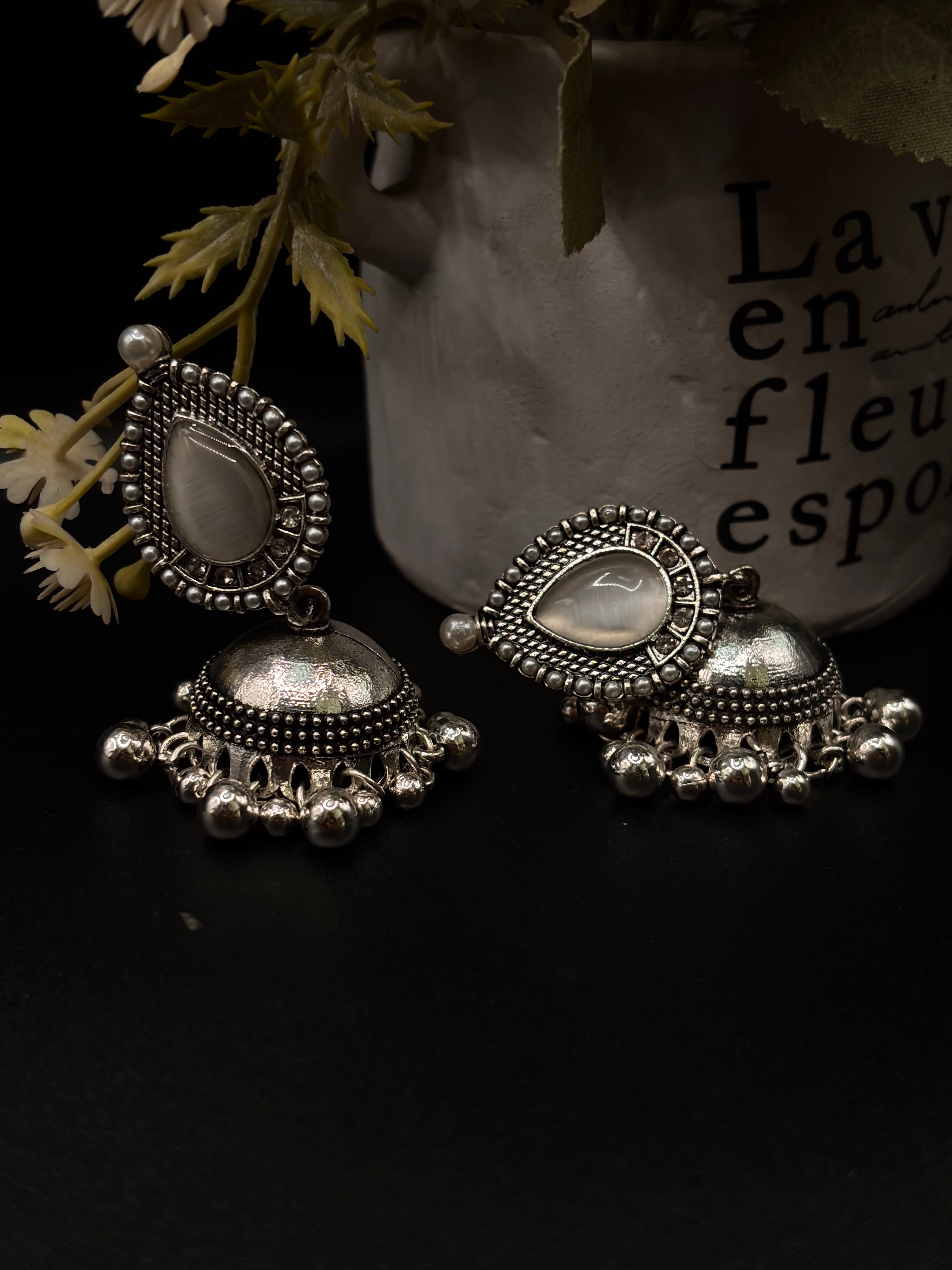 Xquisite Jhumka earrings.