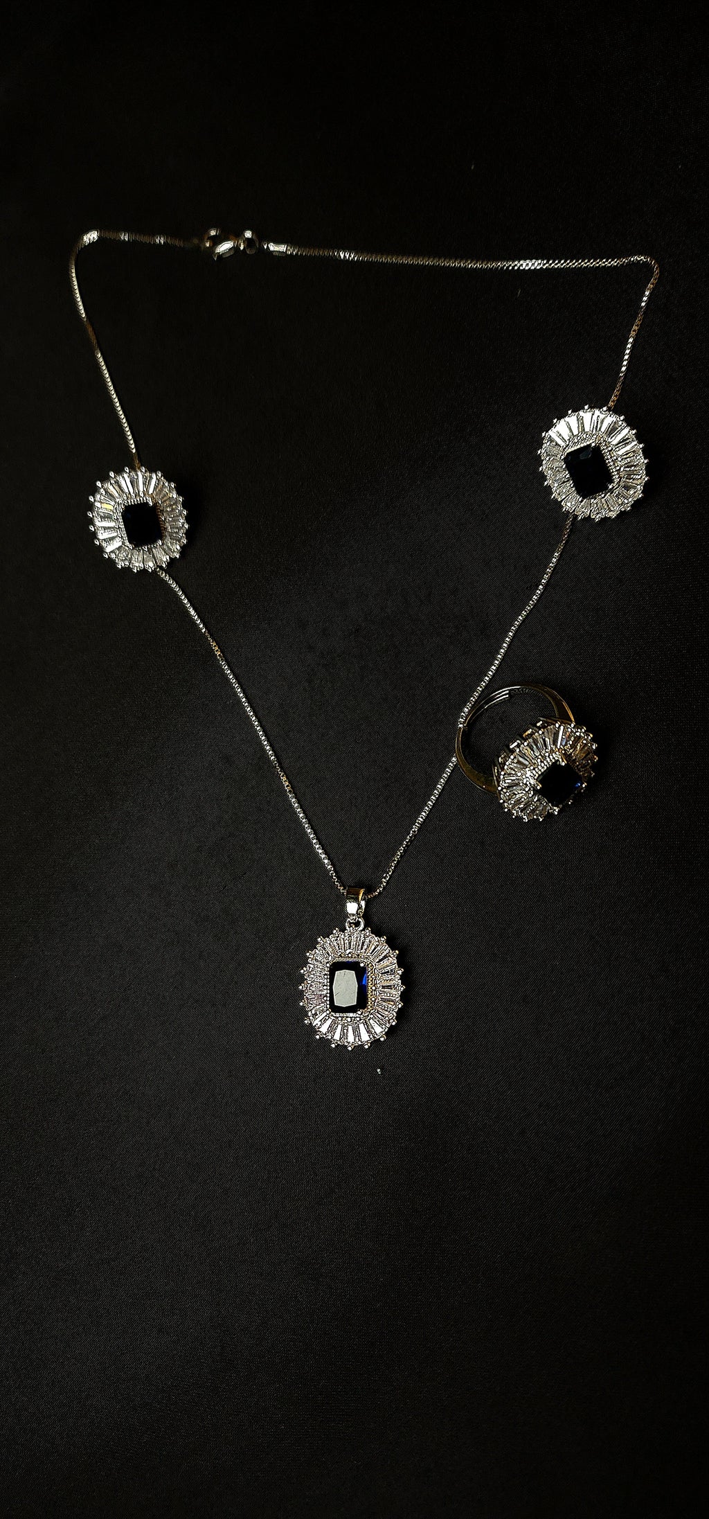 PENDANT SET