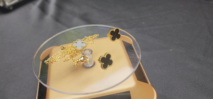 🌸 Flower Shape Locket Set