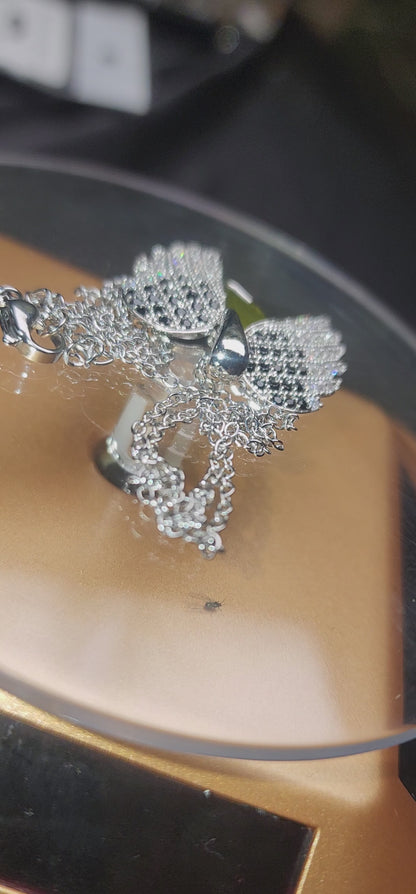 👼 Angel Wings Locket