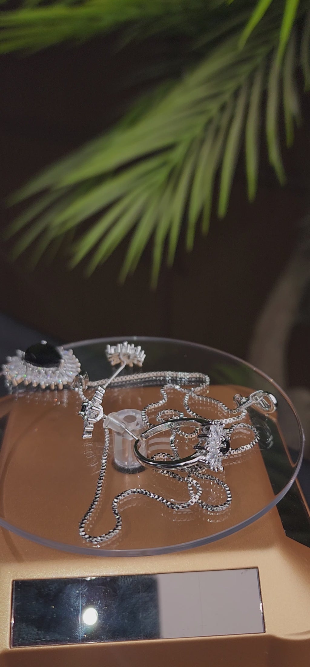 Black stone Inside Silver Zircon Outside Pendant Set with 2 Earrings