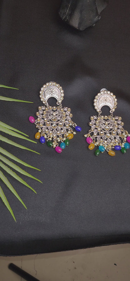 MULTI COLOUR STONE EAR RINGS